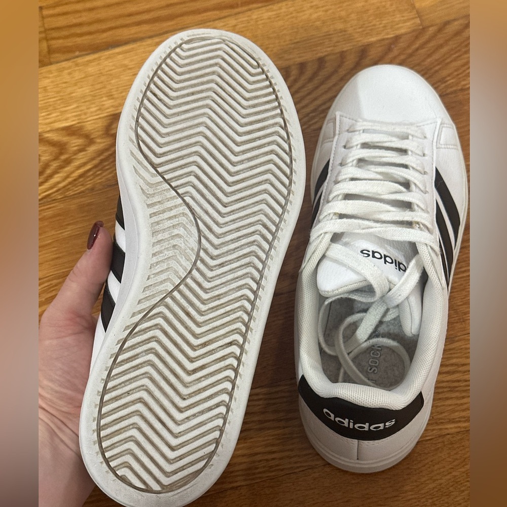 Adidas White Sneakers with Black Stripes - Picture 5 of 5